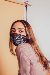 MASCARILLA PEONÍA NEGRA / KAUSIMASK